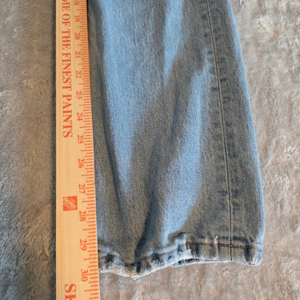 Abercrombie & Fitch Sz 30 10R The 90s Straight Ultra High Rise Distressed Jeans